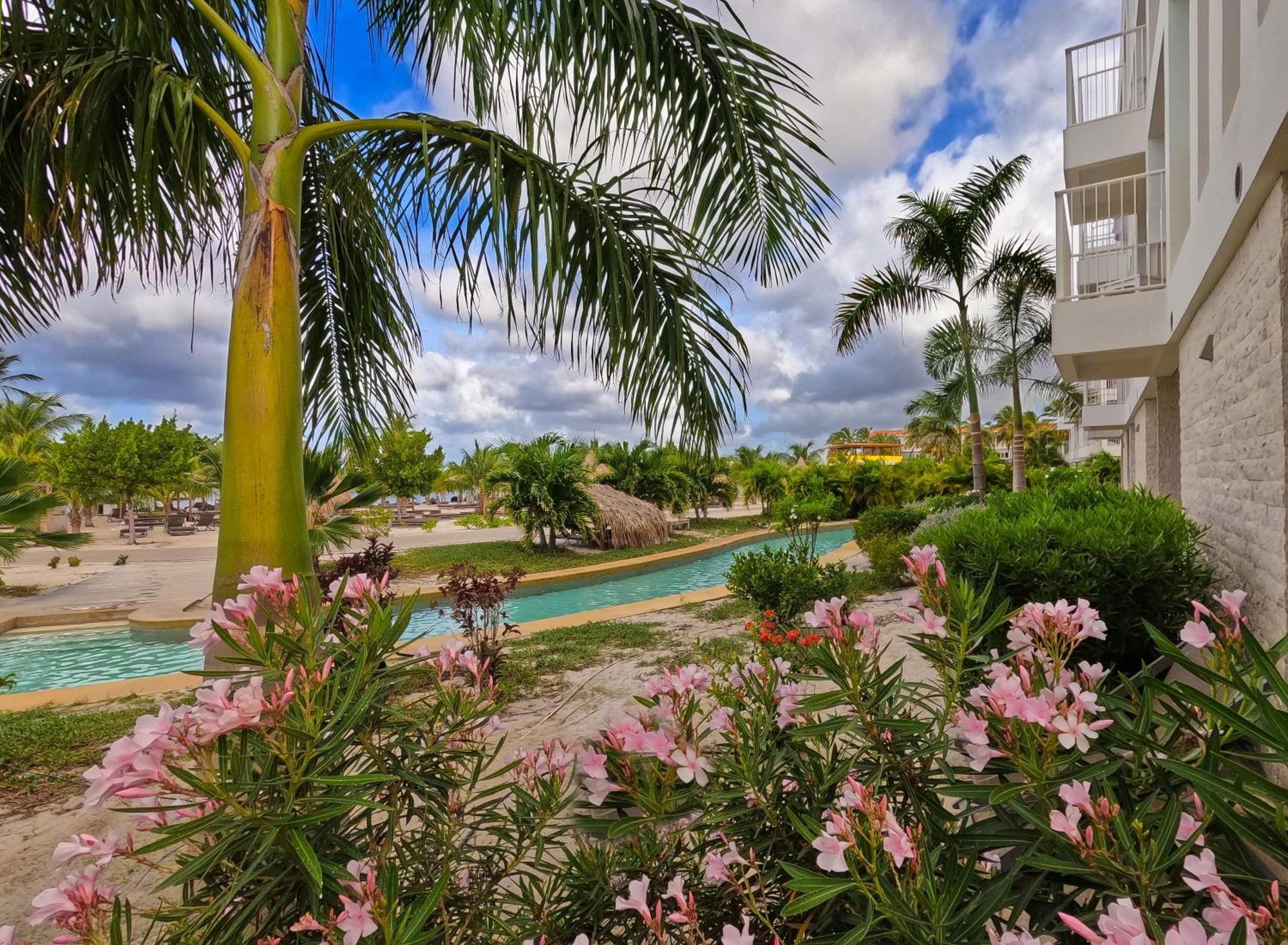 Chogogo Dive & Beach Resort Bonaire Кралендейк Экстерьер фото